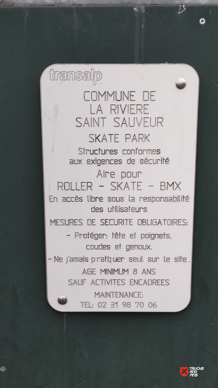 La Rivière-Saint-Sauveur skatepark